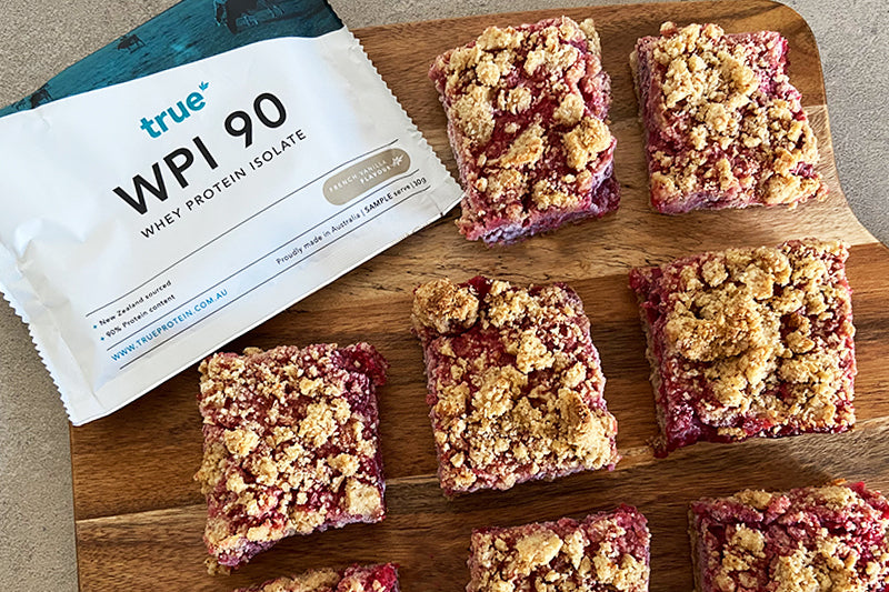 Gluten-Free Raspberry Crumble Bars &ndash; True Protein