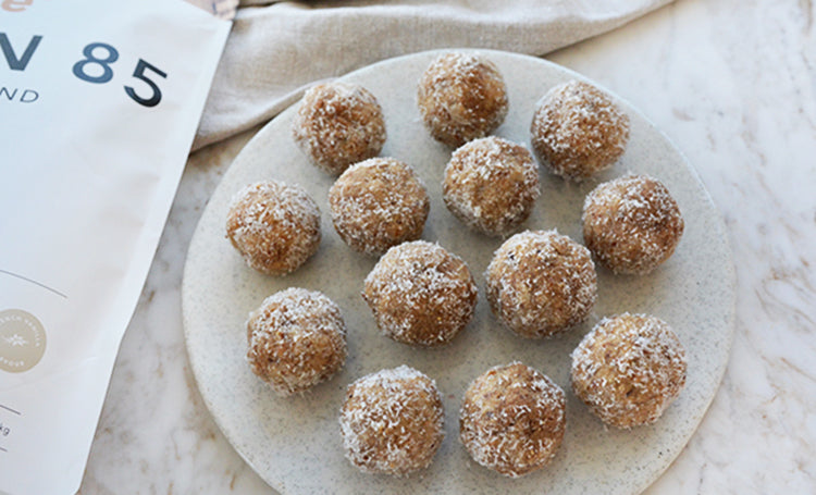 Caramel & Cashew Protein Balls