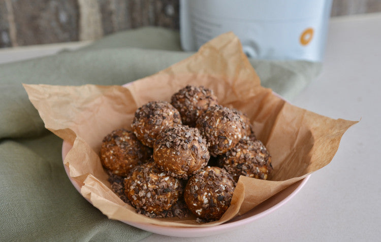 Choc Peanut Protein Balls