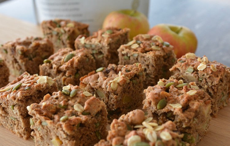 Apple, Pepita & Raisin slice 