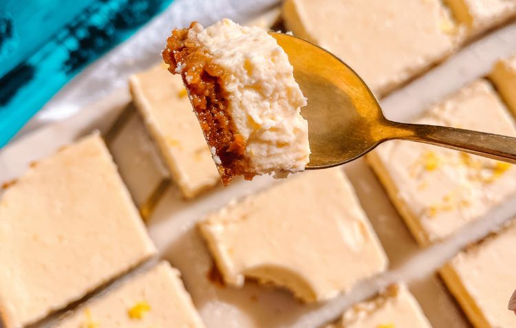 Lemon Cheesecake Squares