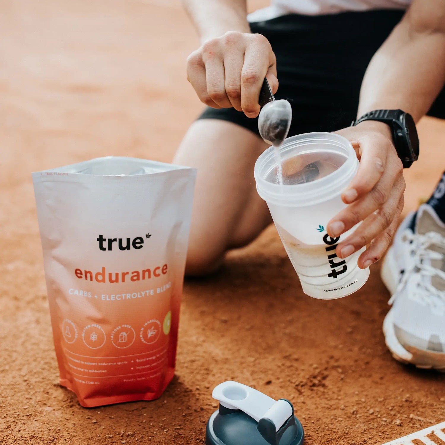 Endurance 2000px 06.webp__PID:355b2299-67f9-407e-9a16-ad26f08f57ed